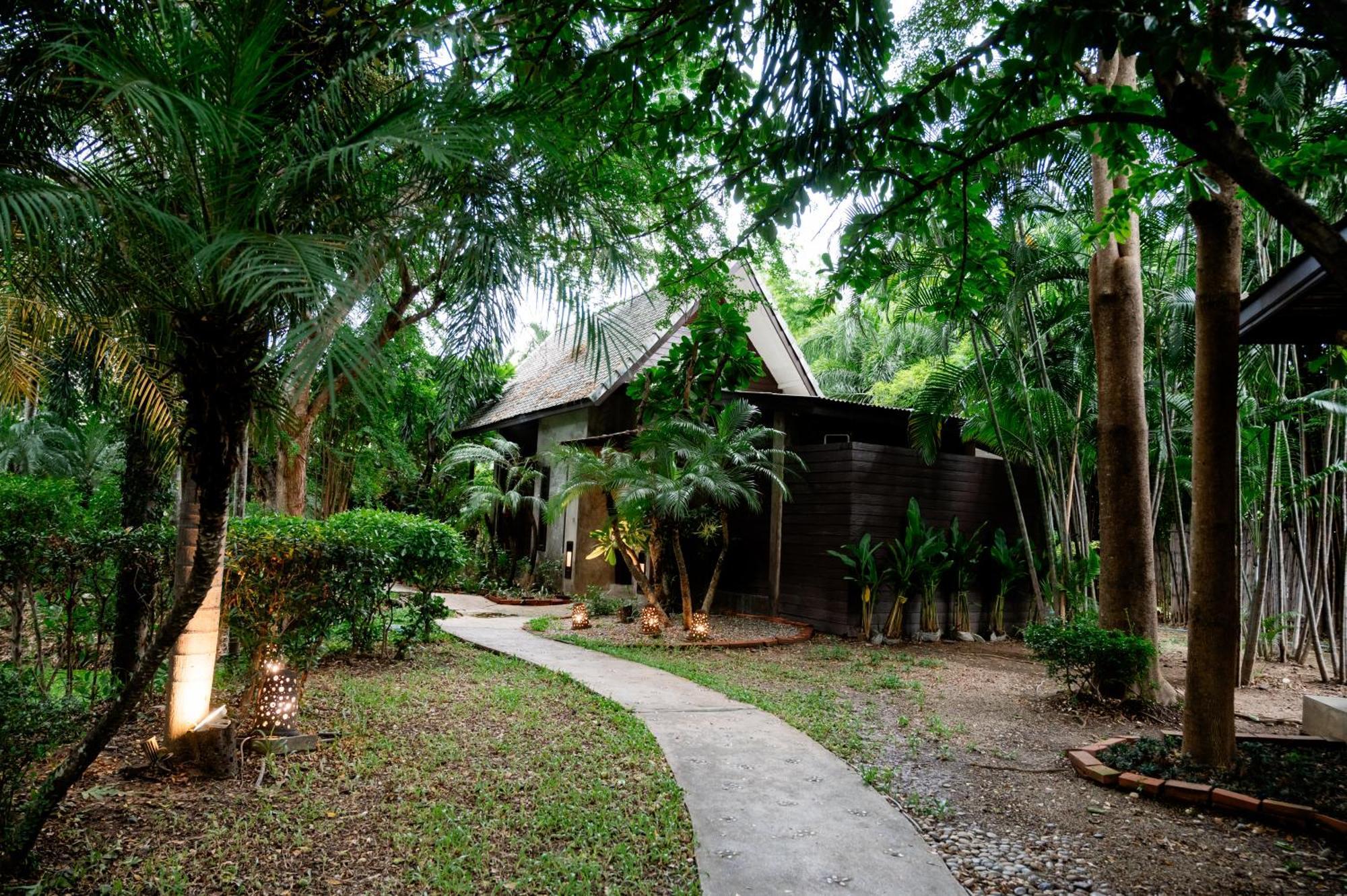 Tolani Southgate Villa Chiang Mai Exteriör bild