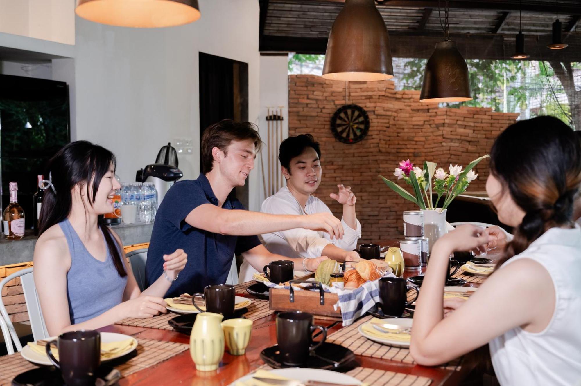 Tolani Southgate Villa Chiang Mai Exteriör bild