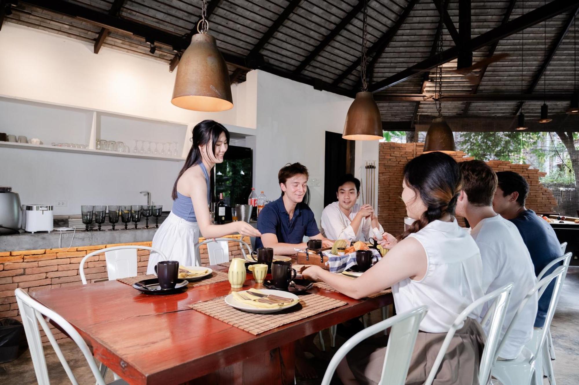 Tolani Southgate Villa Chiang Mai Exteriör bild