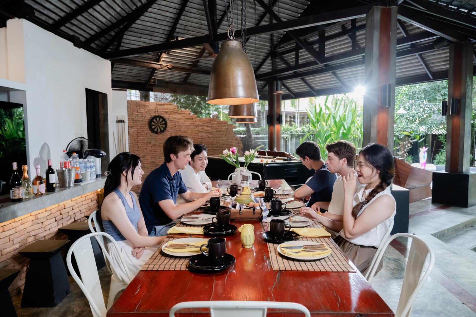 Tolani Southgate Villa Chiang Mai Exteriör bild